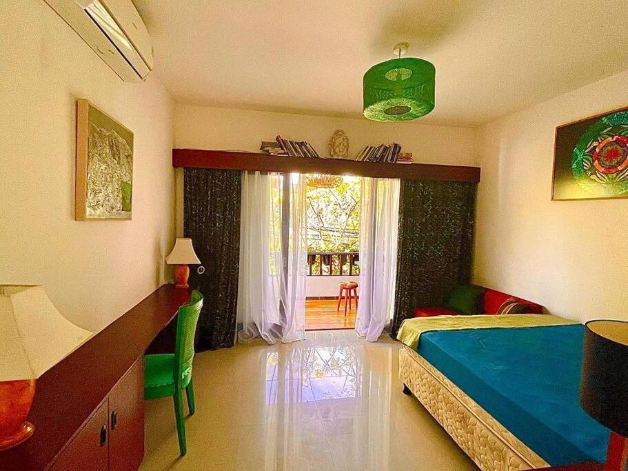 Apartemen Eco Studio/100 M Beach *